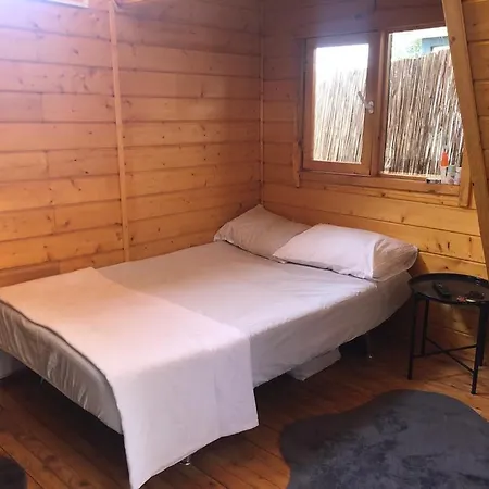 Denize Sifir Bungulov Hotel